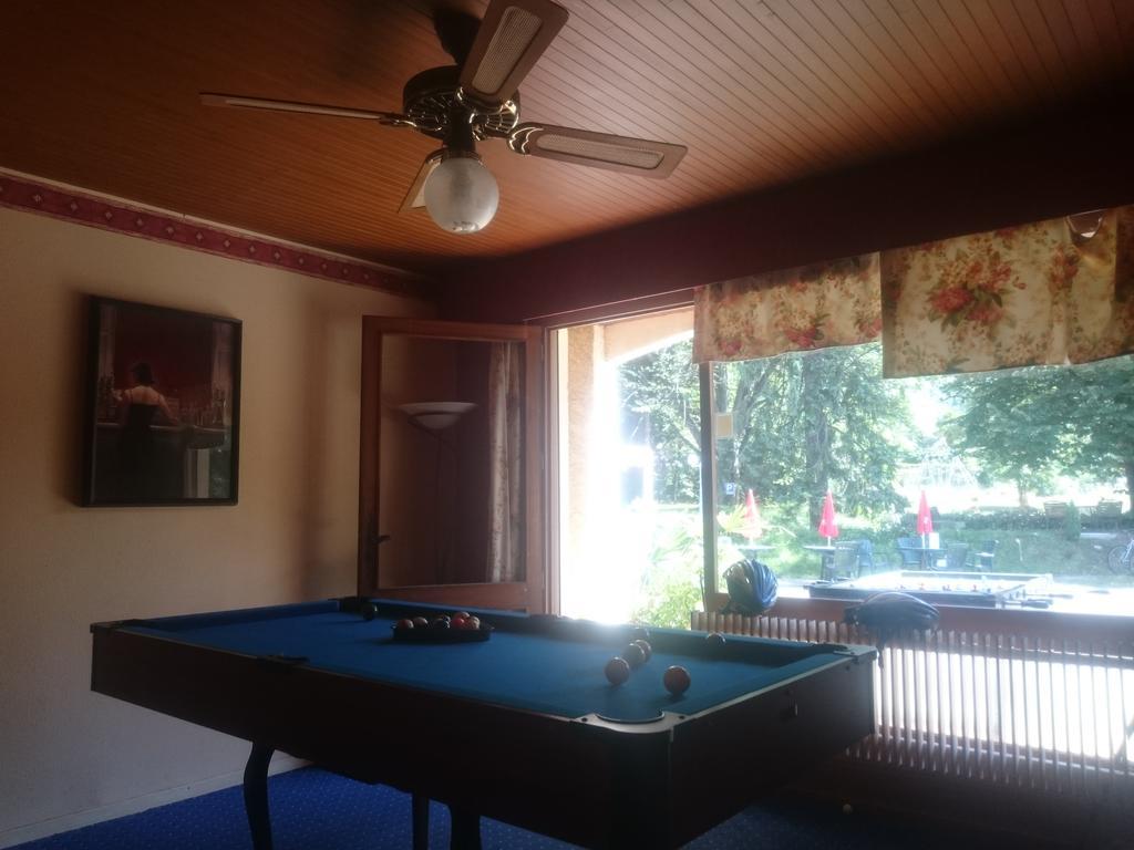 Hotel Le Mas Fleuri Vernet-les-Bains Exteriör bild